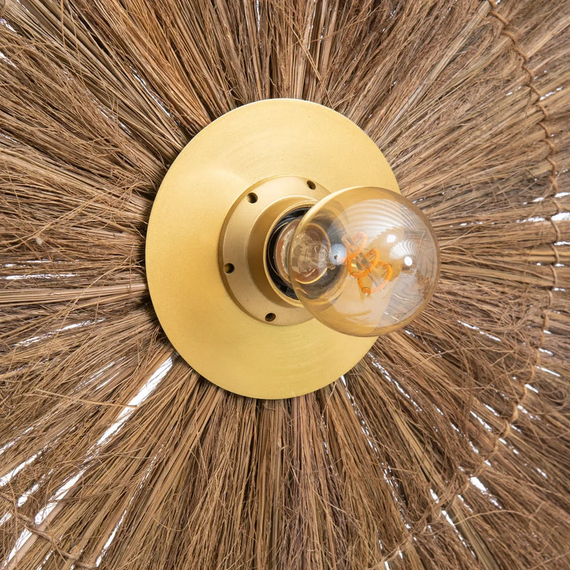 Applique murale en herbe et fer rond plat 46 cm naturel avec un mur de paille burst