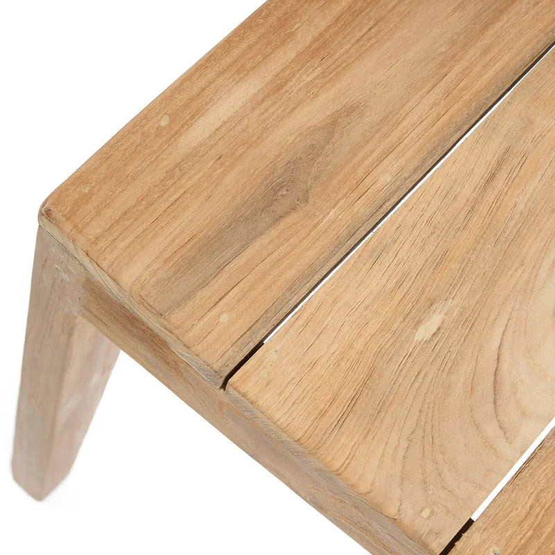 Coin du coin de table en bois pour la chaise de salle à manger Ydra Naturelle Extérieure