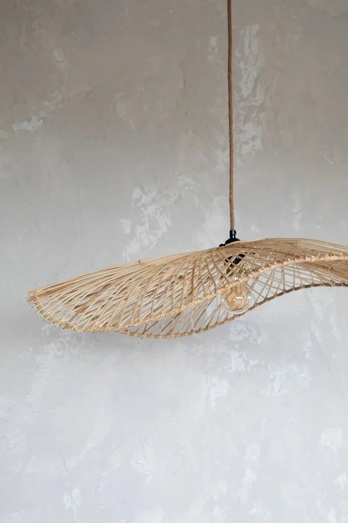 Abat-jour en paille tissée pour Le Chapeau Pendentif Naturel L