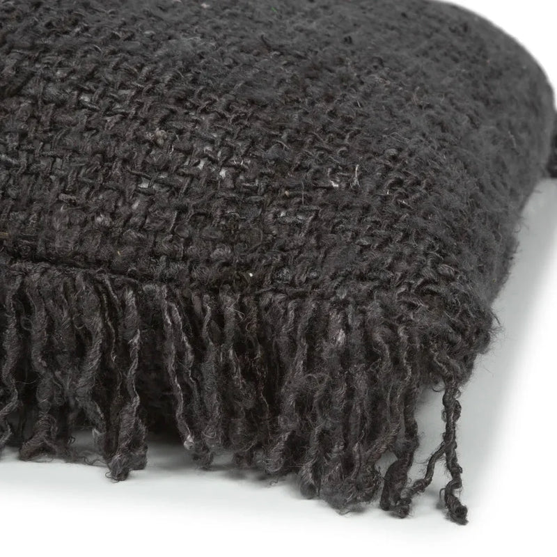 Plaid en gris foncé avec franges pour la housse de coussin Oh My Gee Noir Marine