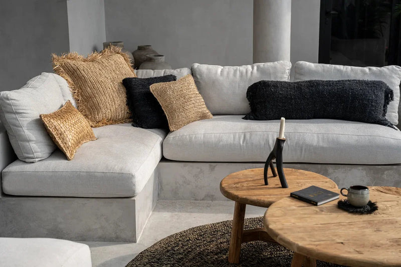 Sofa sectionnel aux teintes neutres avec coussins texturés Oh My Gee Noir Marine 40x40