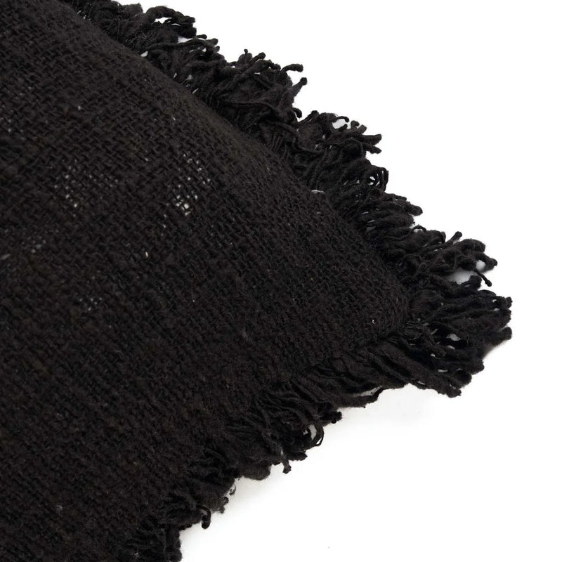 Housse de coussin pleine lune noire en textile tissé noir à franges