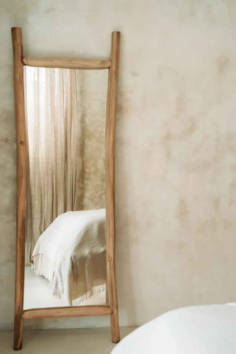 Miroir sur pied en teck naturel 170 cm pour chambre