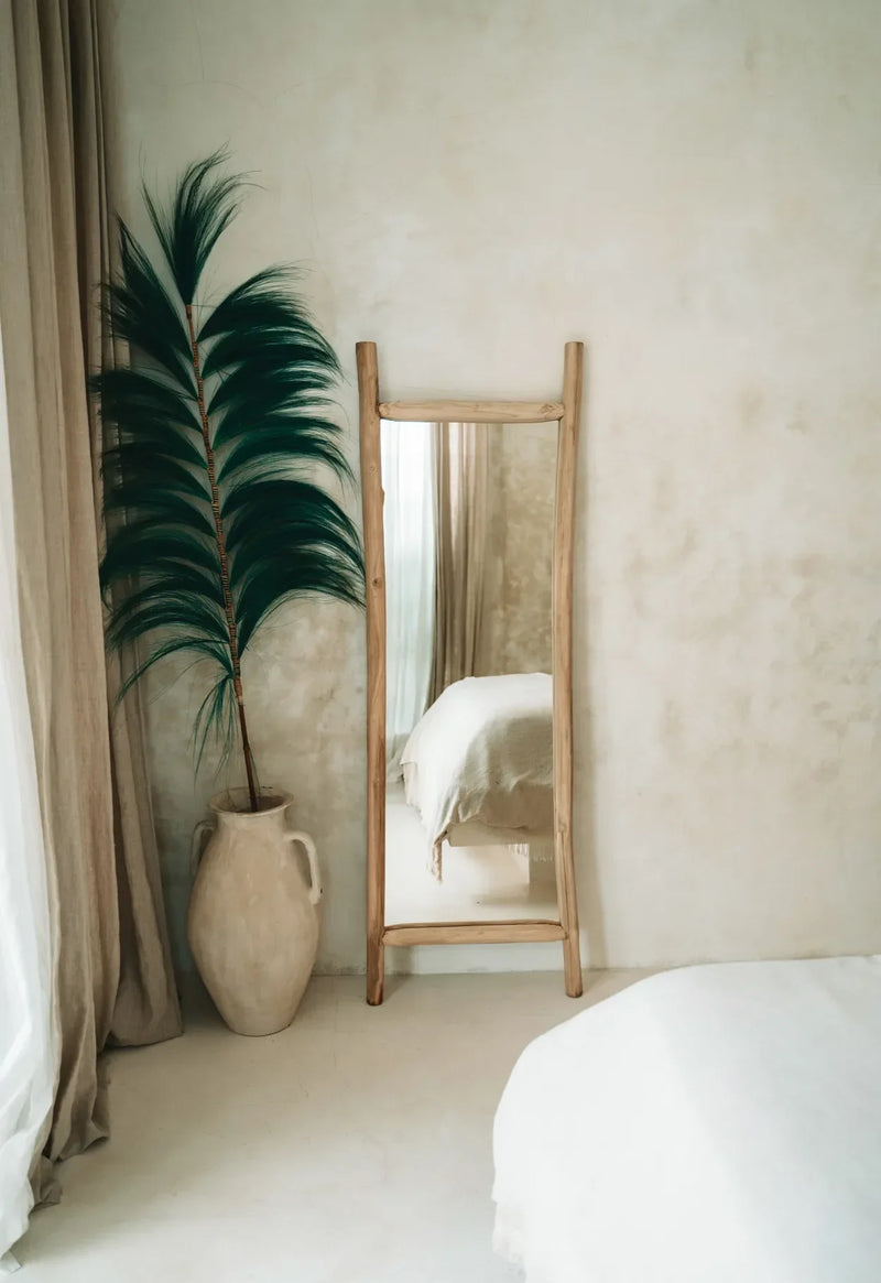 Miroir sur pied en teck naturel 170 cm pour chambre