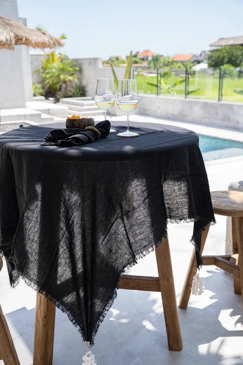 Nappe en lin noir 150x200 cm pour table à manger