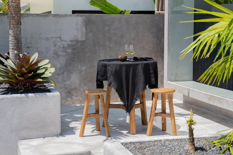 Nappe en lin noir 150x200 cm pour table à manger