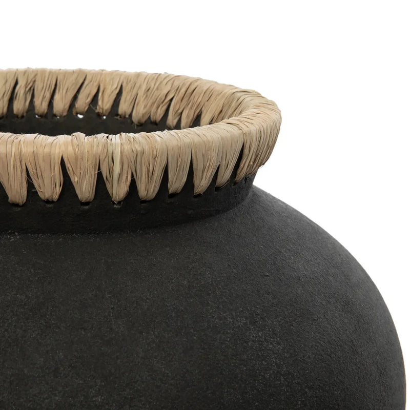 Vase noir avec rim en tissage, Le vase Styly Noir Naturel L