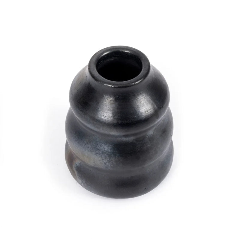 Vase en terre cuite noir fait main 13 cm x 6 cm