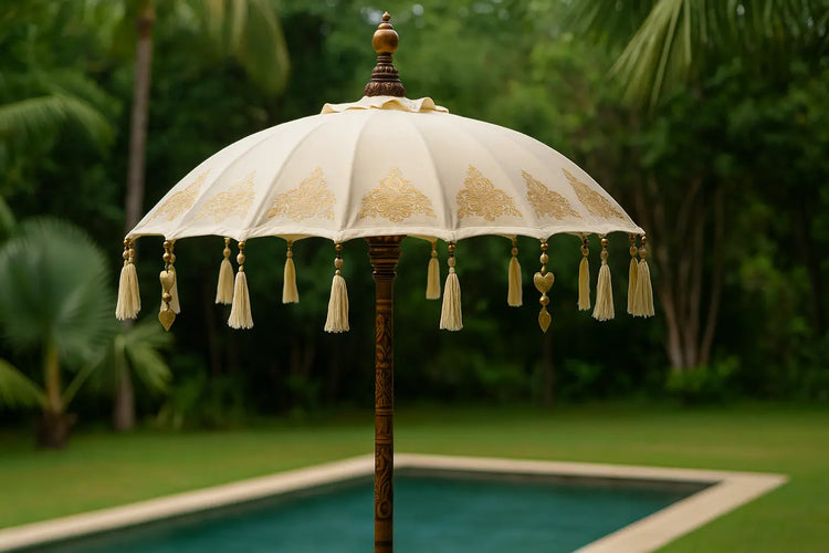 Parasol balinais