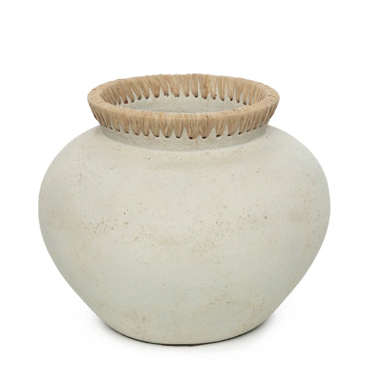 Vase rond en terre cuite finition pierre col en raphia beige naturel – H27 cm