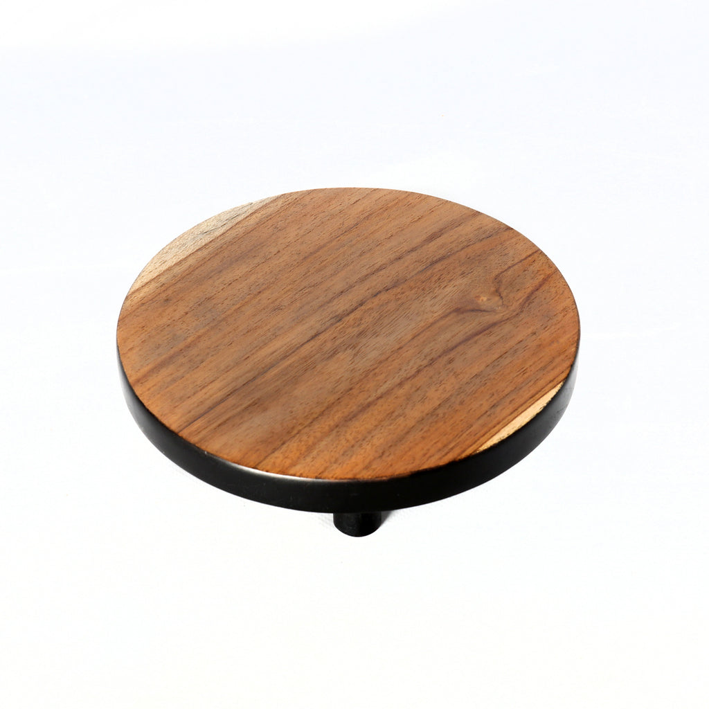 Plateau à gâteau rond en bois de teck naturel et noir – Ø17 cm
