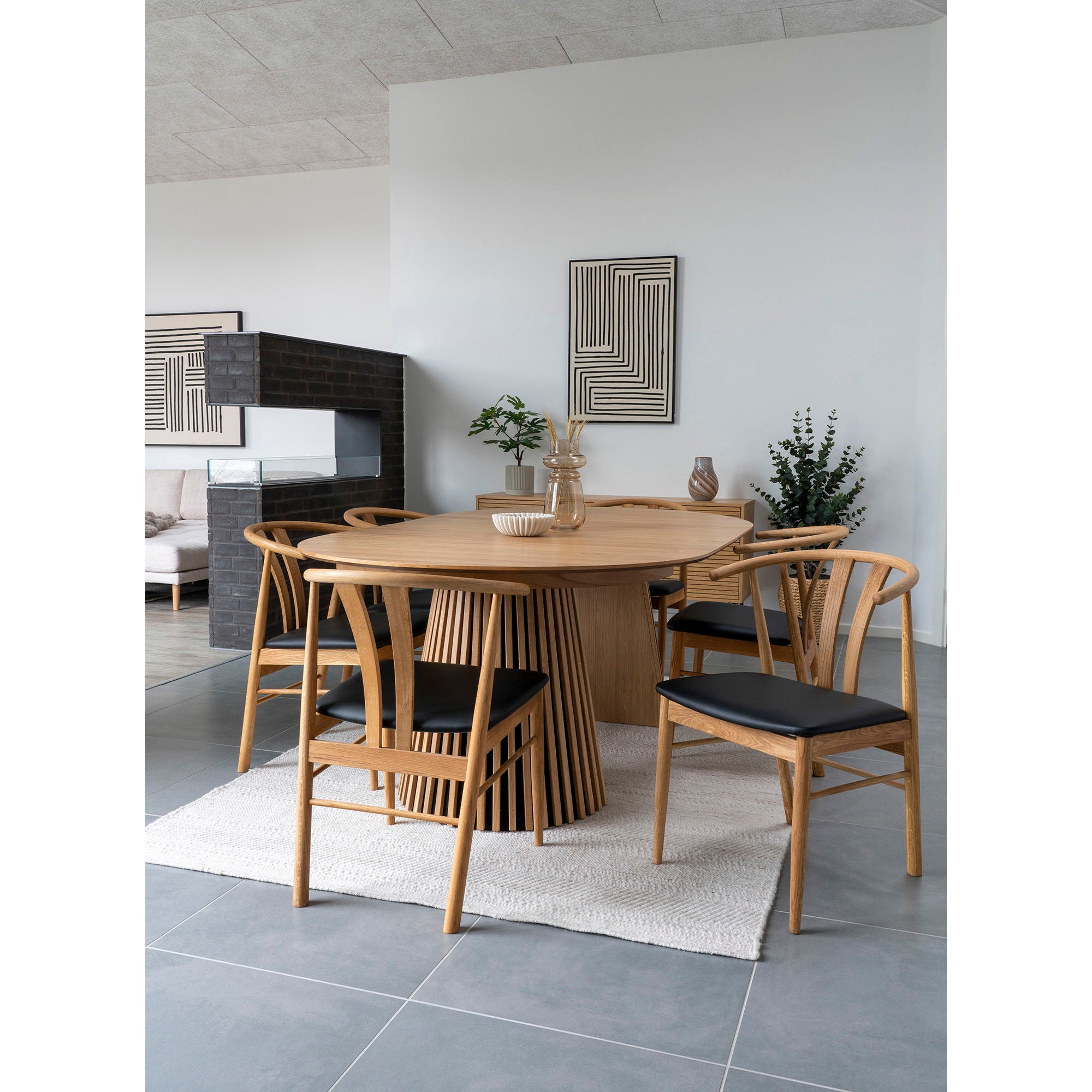 Vase en verre ambré translucide forme cylindrique segmentée – H31 cm