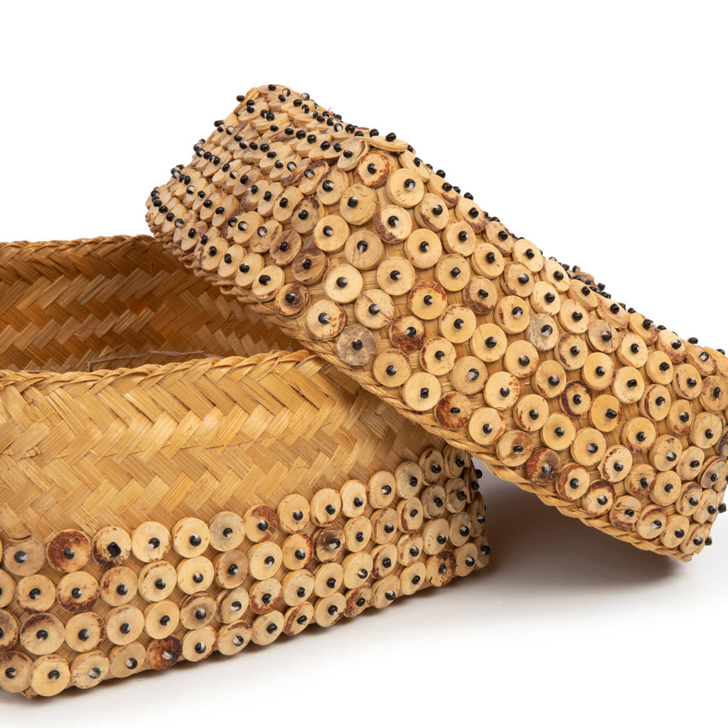 Coffret décoratif en coquilles de coco motif pastilles bois naturel