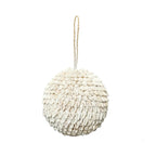 Boule déco en coquillages blancs – Ø9 cm