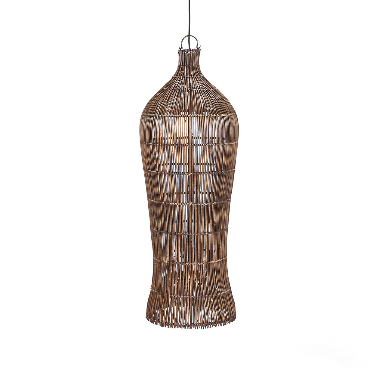 Suspension rotin tressée brun élancé pour hauts plafonds – H102 cm