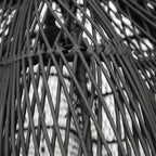 Suspension en rotin ajouré noir forme de fleur XL – Ø110 cm