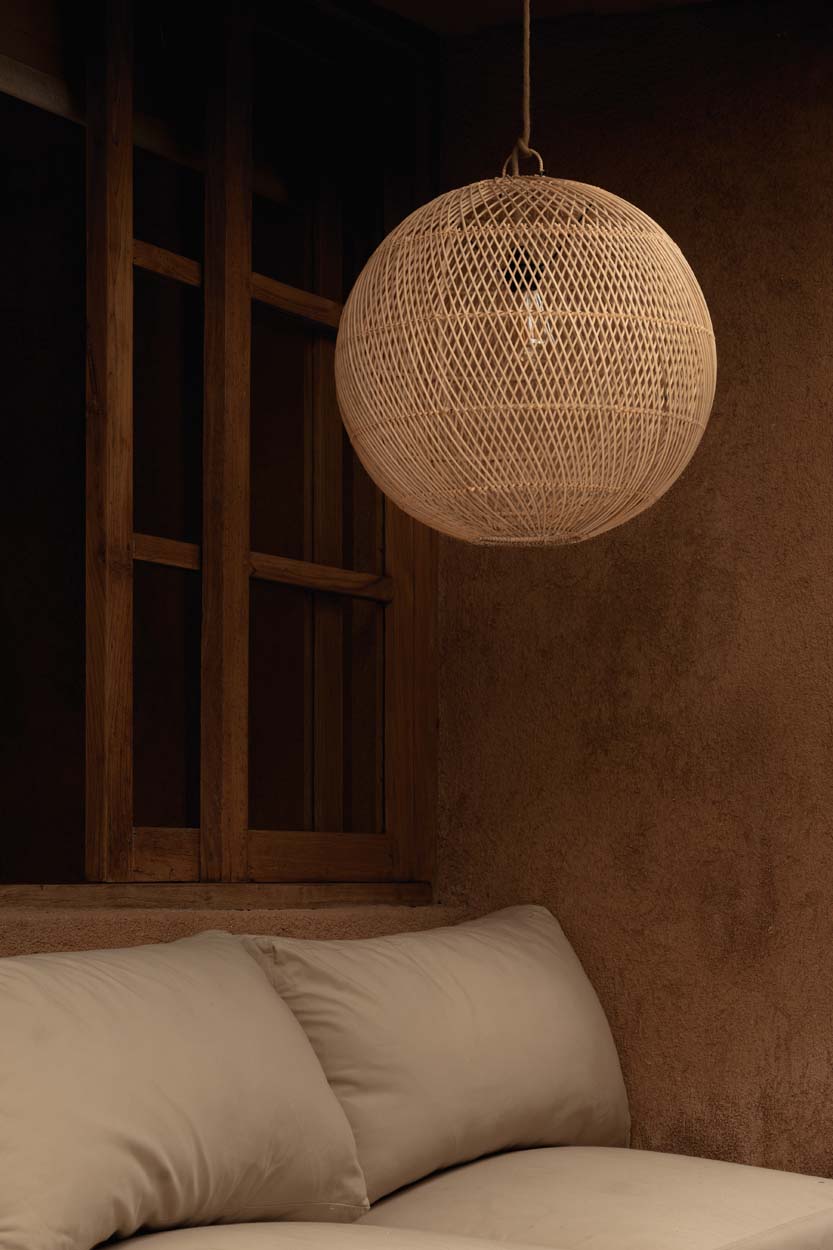 Suspension en rotin tressé – Forme bulle naturelle – Ø30 cm