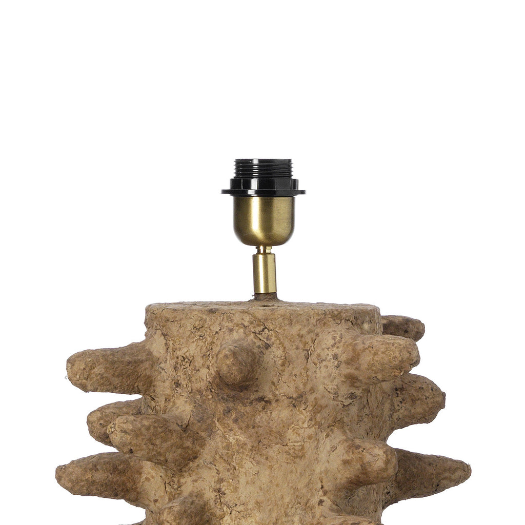 Lampe de table sculpturale en papier mâché brun pour salon – H52 cm