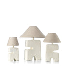 Lampe blanche sculpturale en papier mâché pour chevet – H25 cm