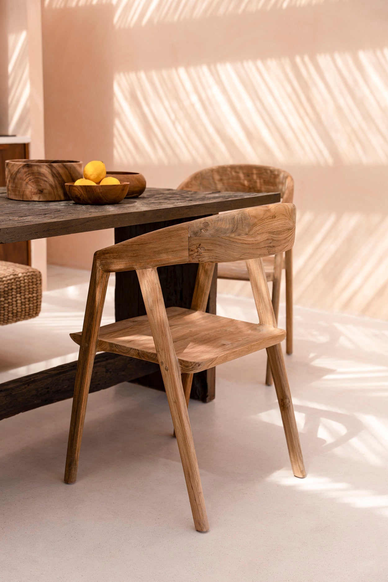 Chaise en teck recyclé naturel dossier courbé salle à manger intérieur/extérieur