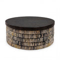 Table basse ronde en bois sombre et fibres naturelles pour salon – Ø80 cm