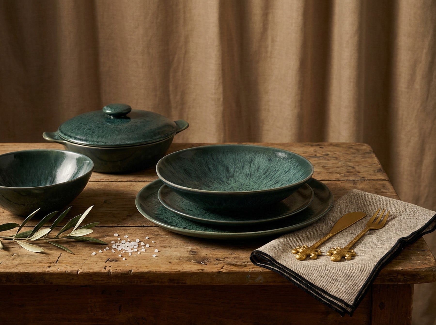 Bol en céramique artisanale vert émeraude marbré pour service de table