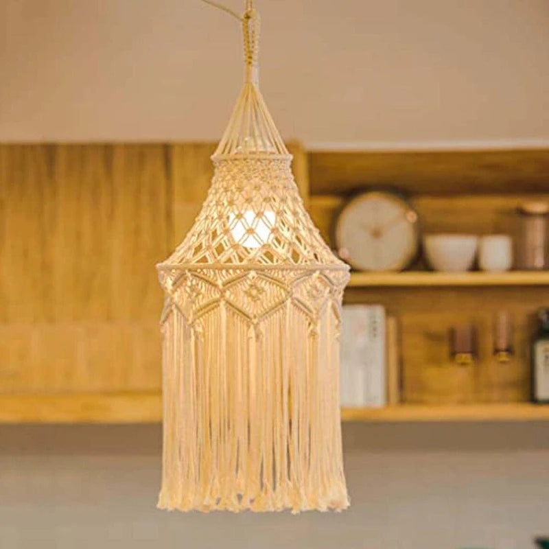 Éclairage déco de cuisine avec abat-jour bohème tissé en coton.