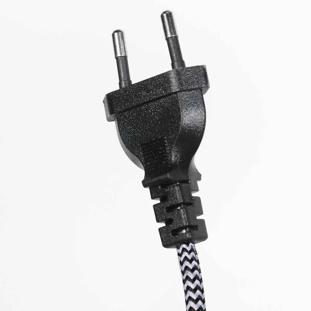 Prise électrique européenne noire en style moderne pour applique murale bambou et métal