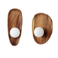 Applique murale en bois naturel fond blanc