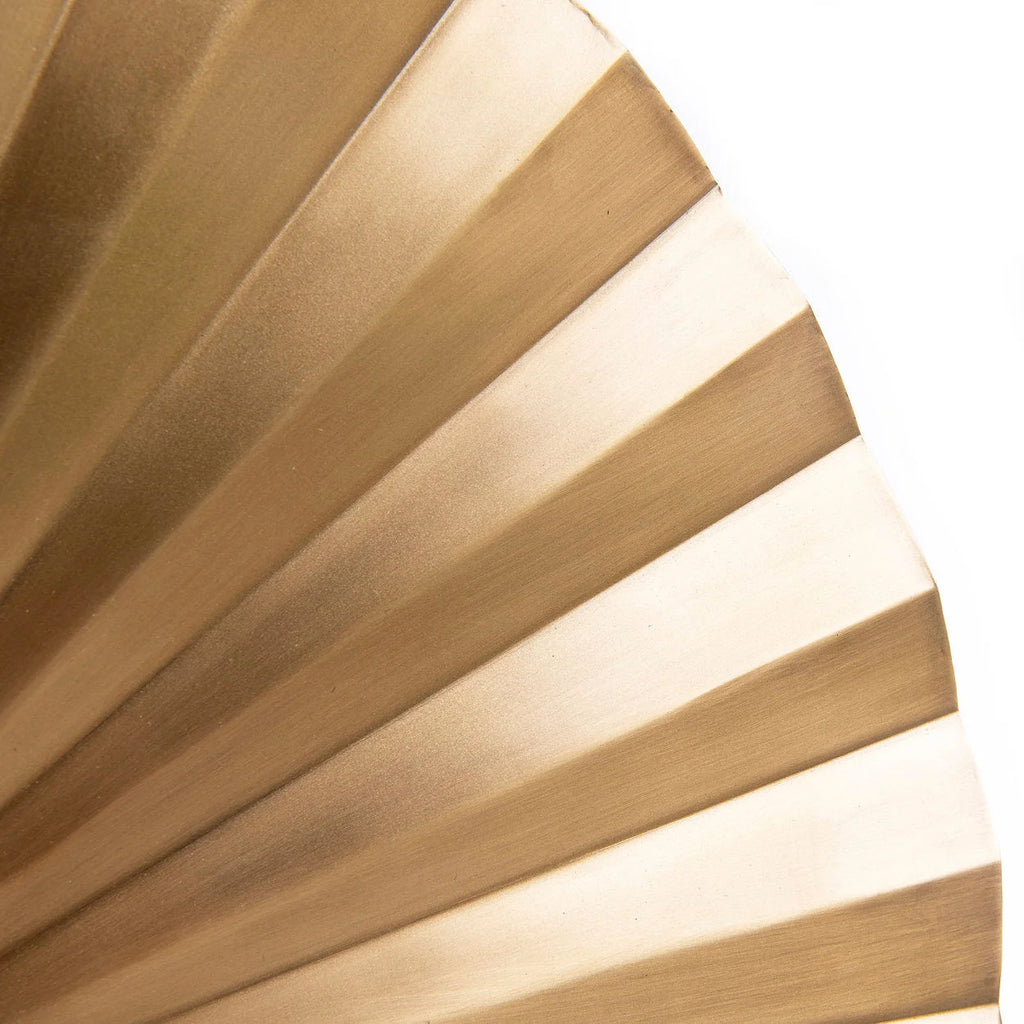 Applique murale en métal doré motif éventail rond – Ø60 cm