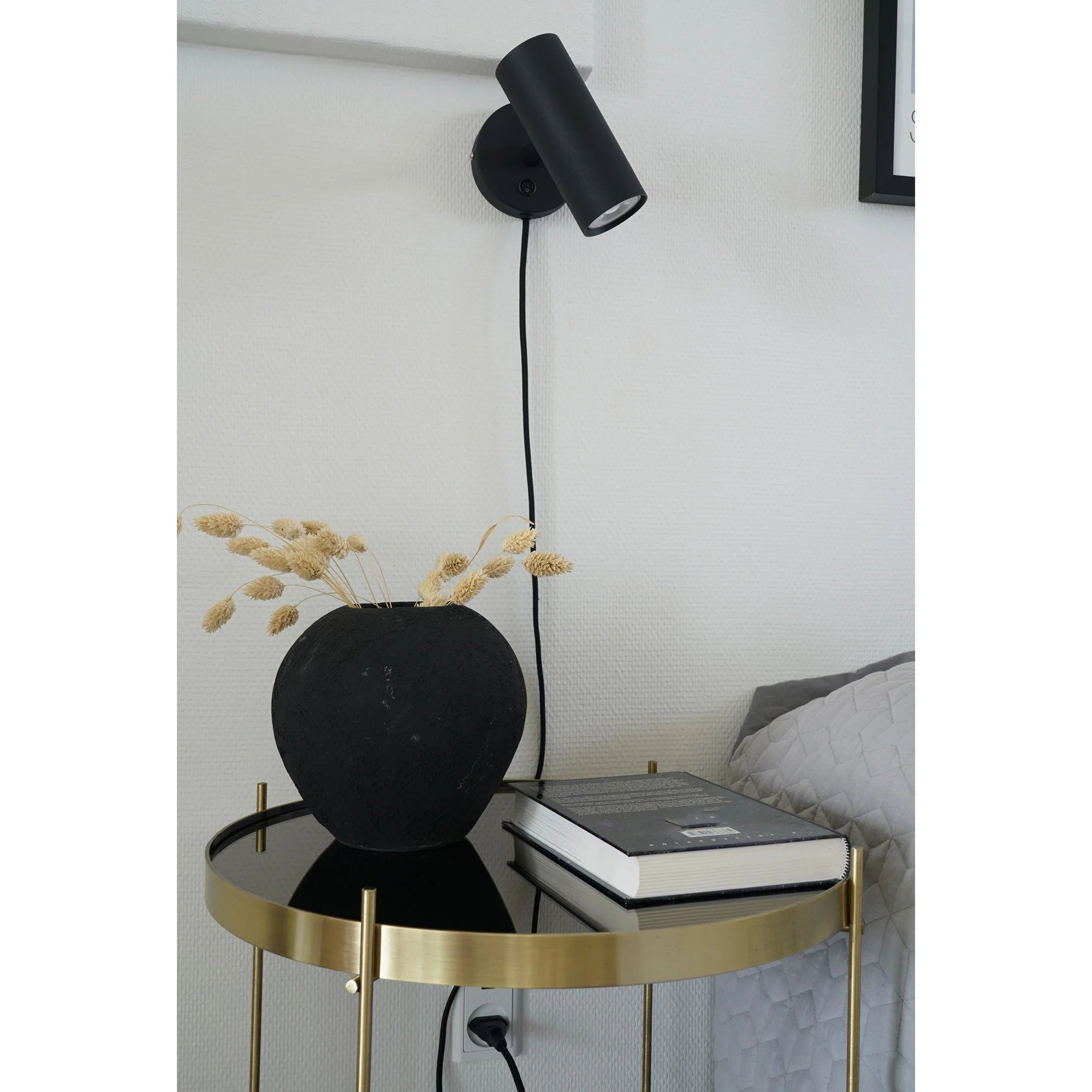 Projecteur mural en métal noir avec cordon, hauteur H22 cm, moderne et élégant