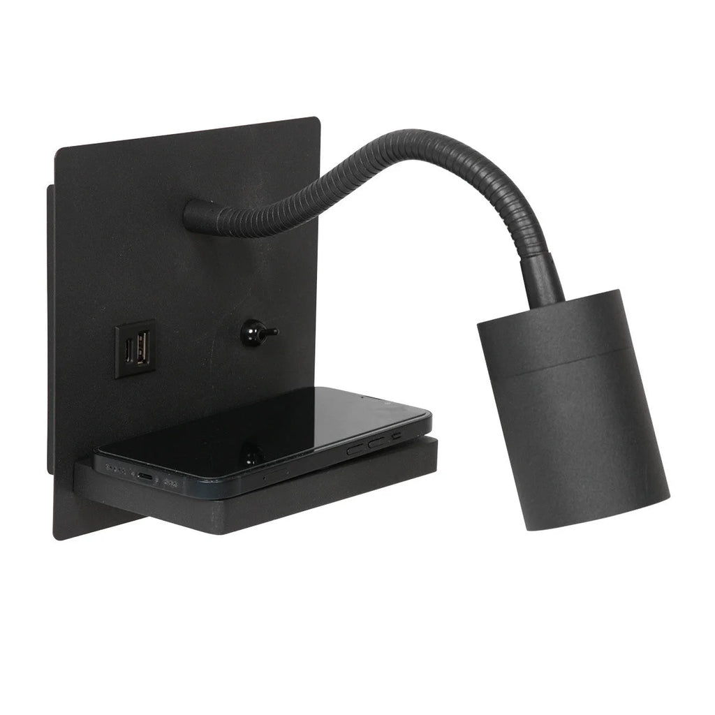 Applique murale noire en métal avec étagère, chargement sans fil et ports USB