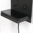 Étagère murale noire en métal avec chargeur sans fil et ports USB