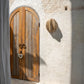 Porte en bois rustique arquée pour Applique murale en raphia plié 40 cm naturelle