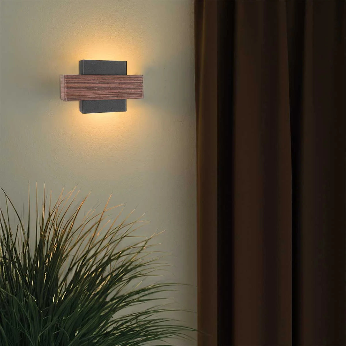 Applique murale rectangulaire noire effet bois pour salon illuminée 15x12,5 cm