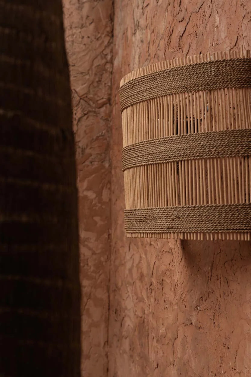 Applique murale en rotin ajouré et corde naturelle 45x19 cm en bambou