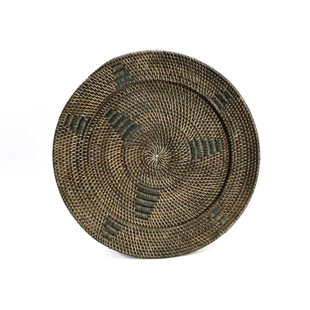 Assiette murale en rotin brun tressé avec accents foncés, diamètre 40 cm