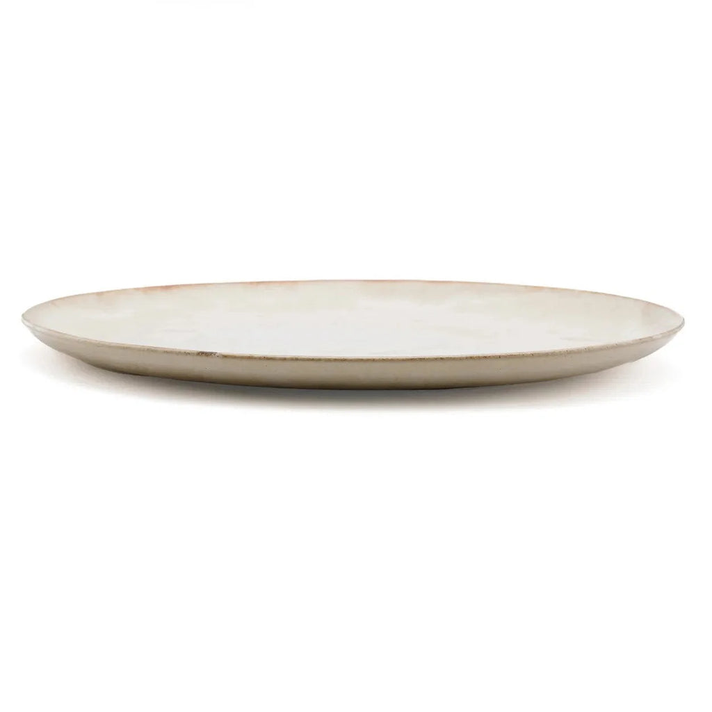 Assiette en grès blanc cassé bord doré artisanal crème céramique