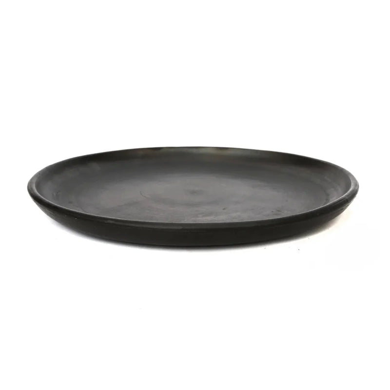 Assiette ronde en terracotta brûlée – Noir mat - Ø30 cm