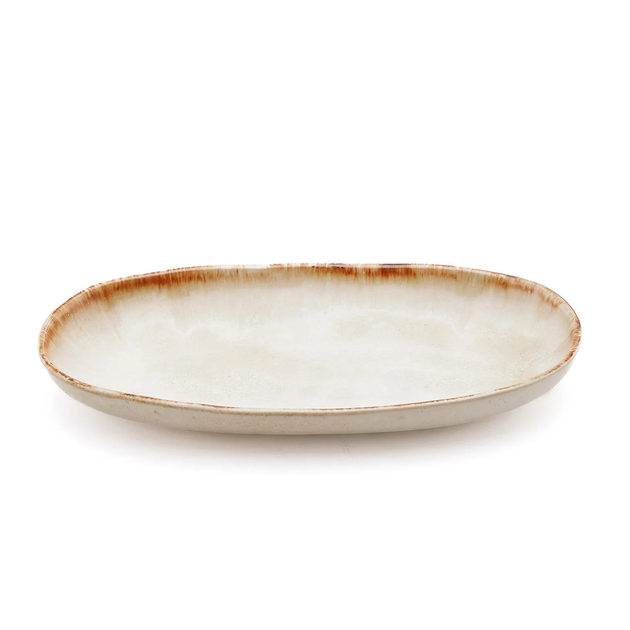Assiette ovale en grès blanc crème bord brun artisanal rustique