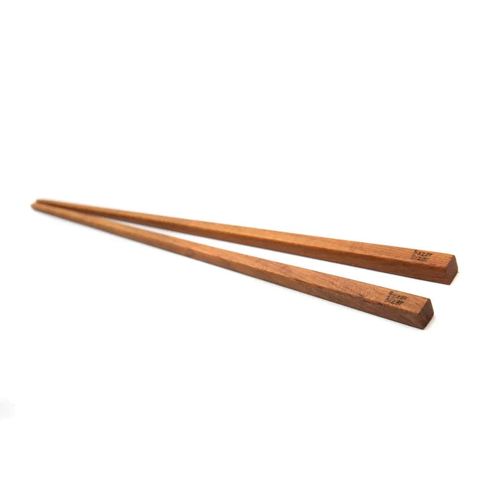 Chopsticks en bois de teck naturel pour une expérience culinaire raffinée