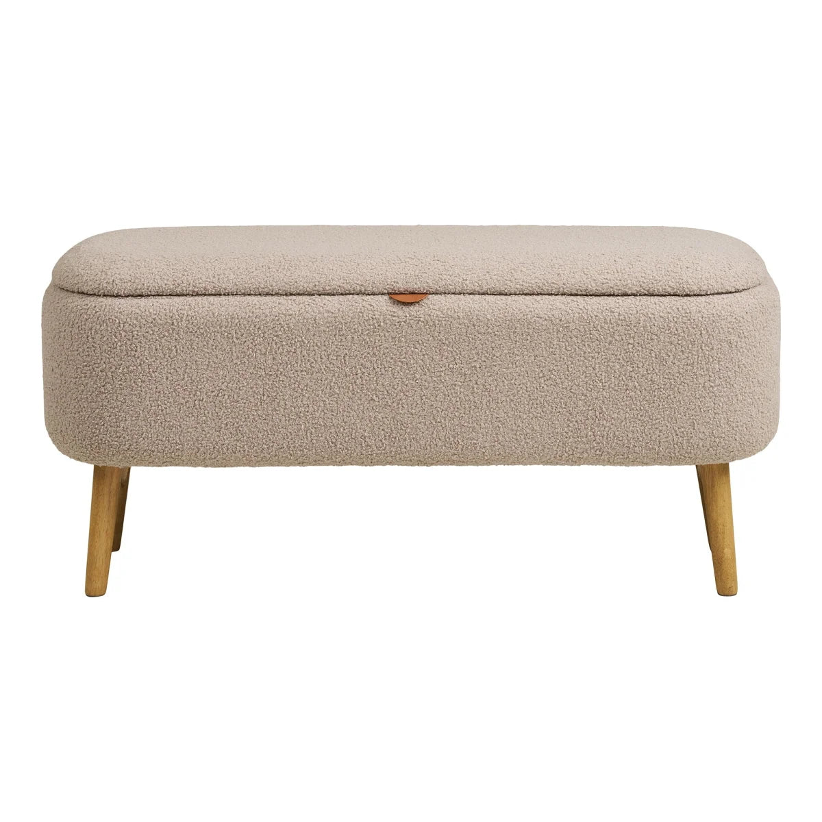 Banquette de rangement beige en bouclé avec pieds en bois clair et poignée en cuir
