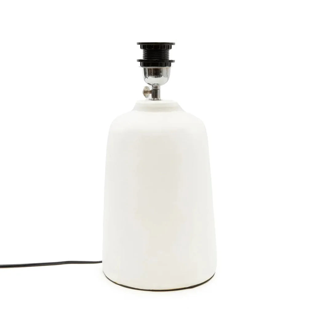 Base de lampe de table en céramique blanche pour décoration élégante