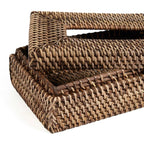 Panier en rotin tressé brun naturel rectangulaire avec un panier nested à l’intérieur