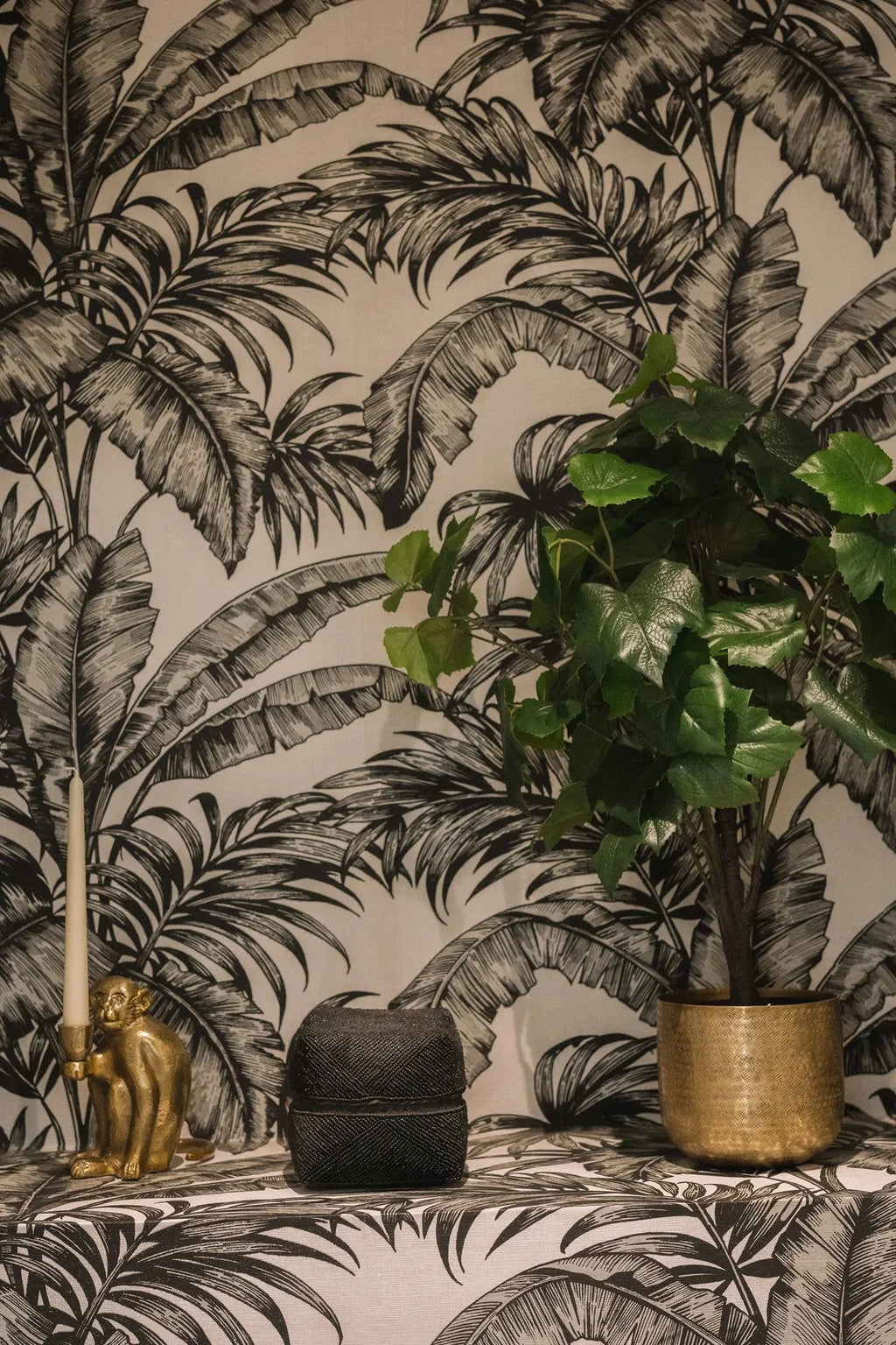 Boîte décorative perlée motif géométrique noir en bambou avec couvercle