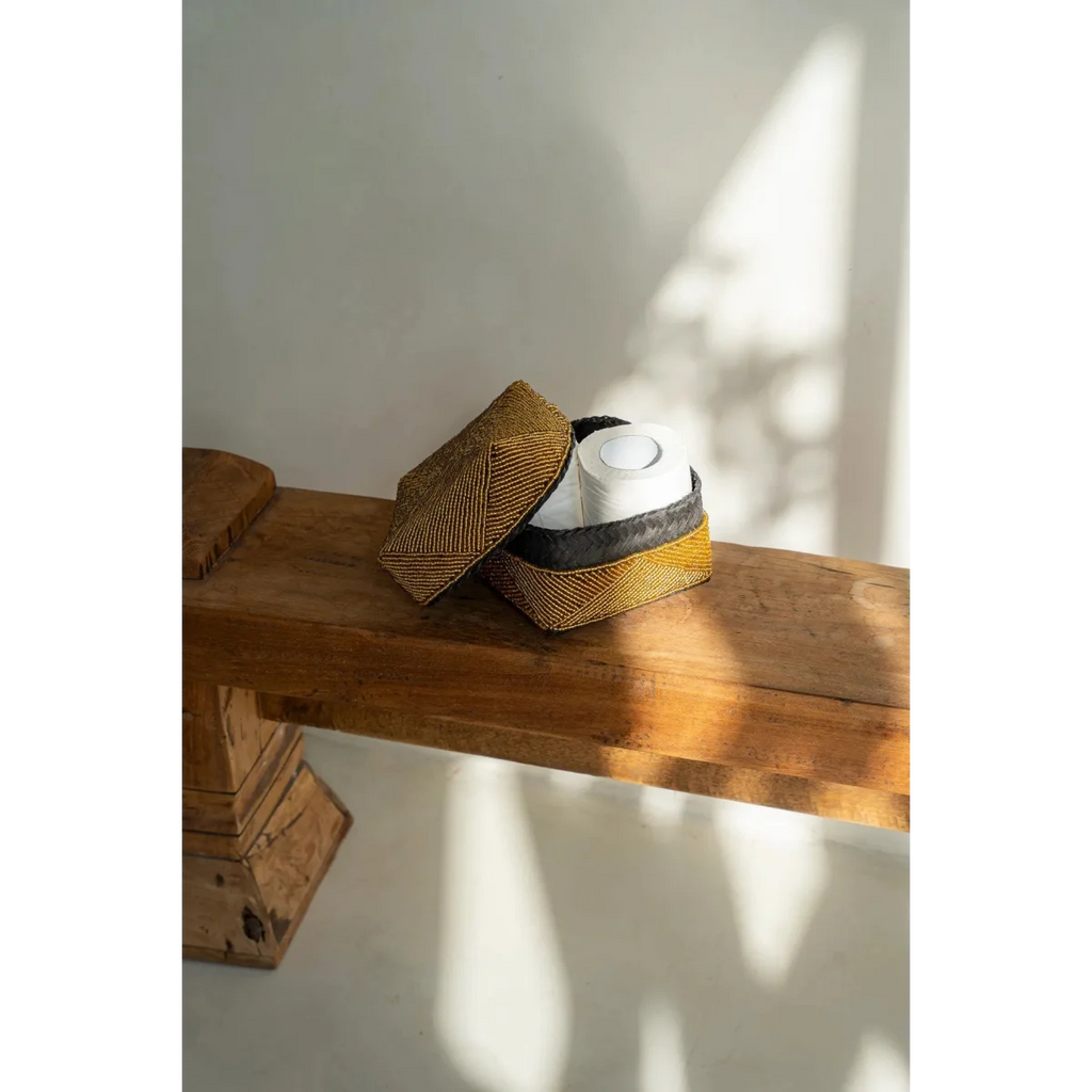 Boîte de rangement rectangulaire en perles dorées motif géométrique