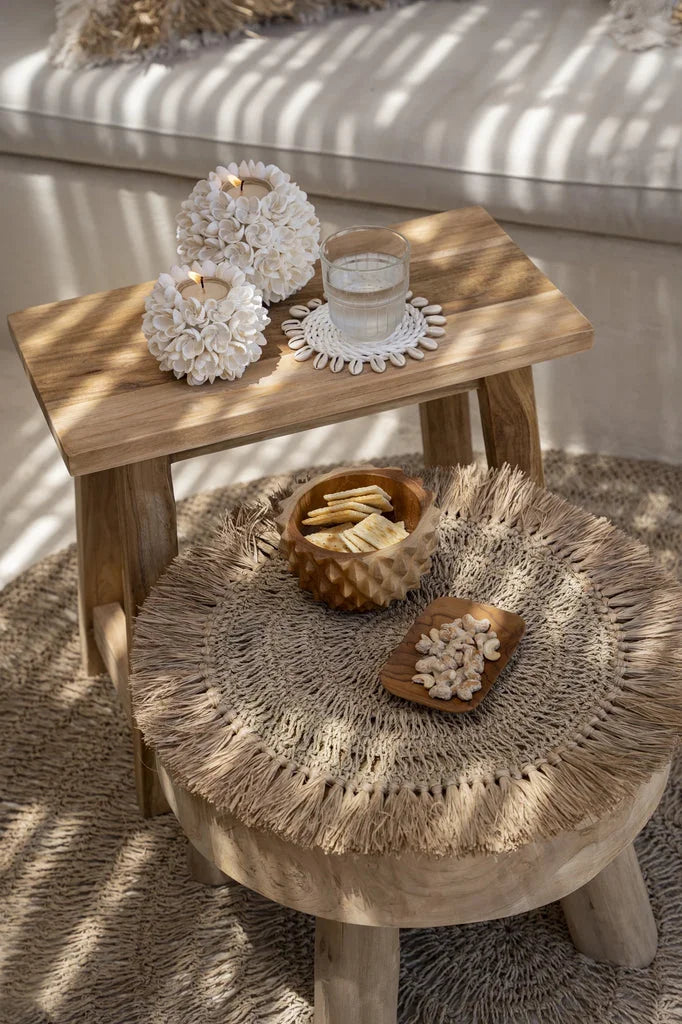 Table d’appoint en bois rustique en teck pour le produit Le bol de durian en racine de teck S