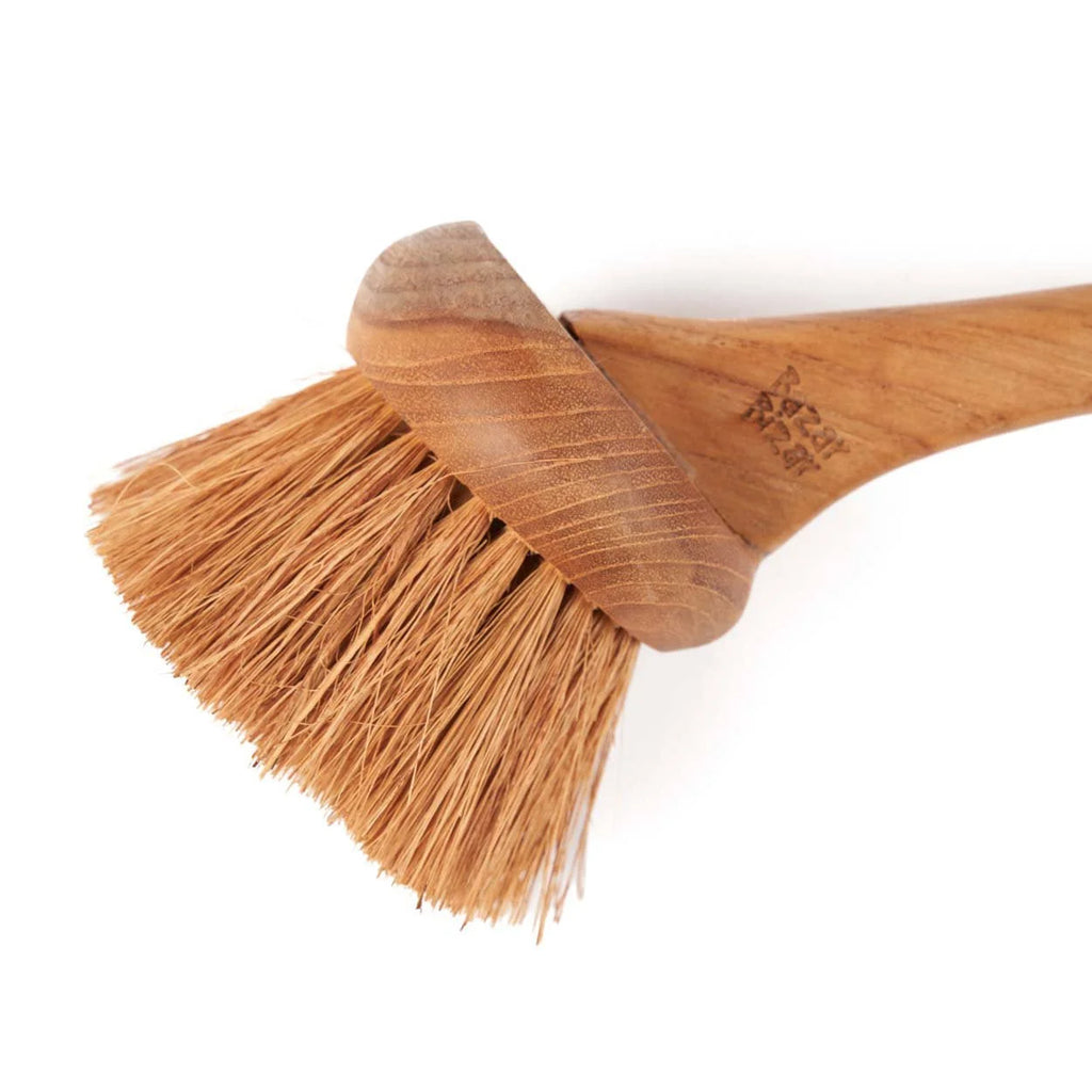 Brosse à vaisselle en bois de teck avec poils végétaux