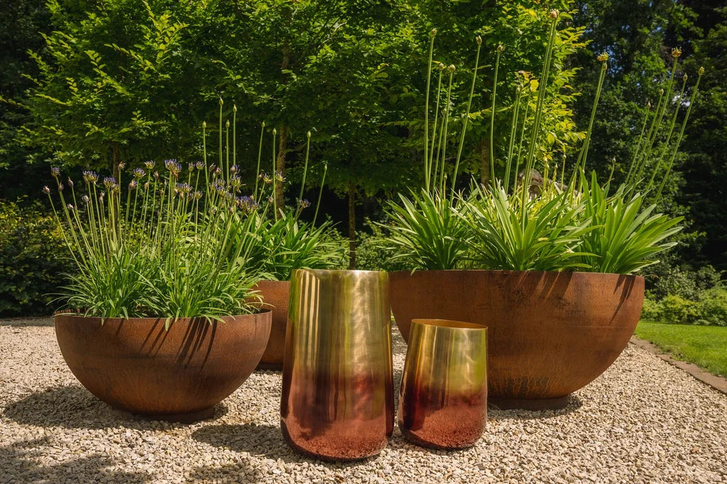 Vases et jardinières d’extérieur en laiton bicolore XL Le cache-pot bicolore en laiton