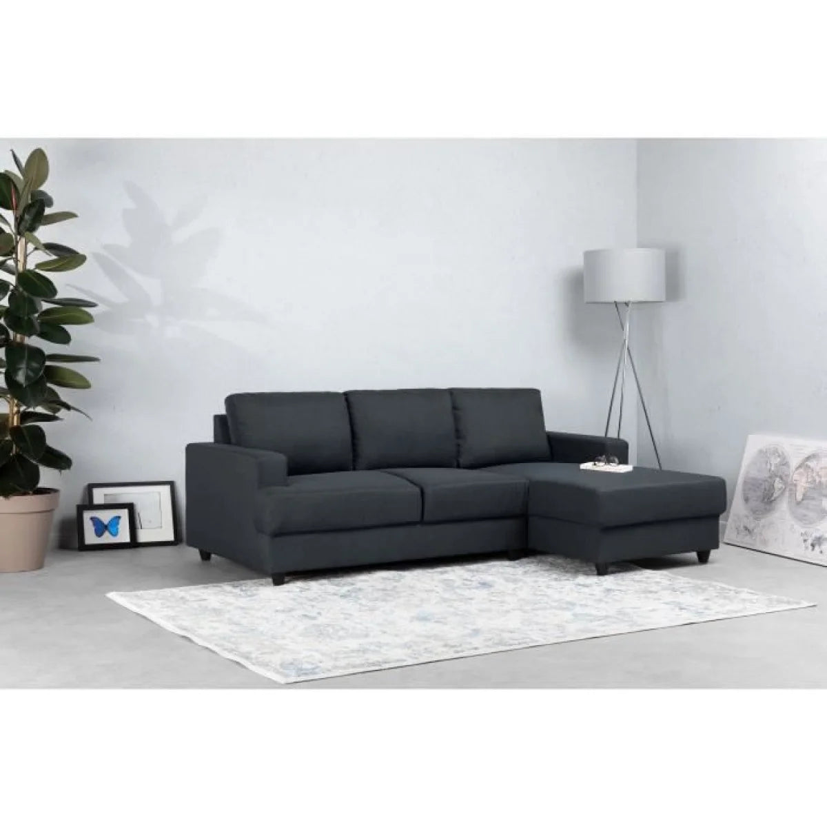 Canapé d’angle en tissu gris anthracite avec méridienne droite et jambes noires